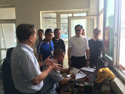 李董事长到江油客运站查抄节日安全运输工作