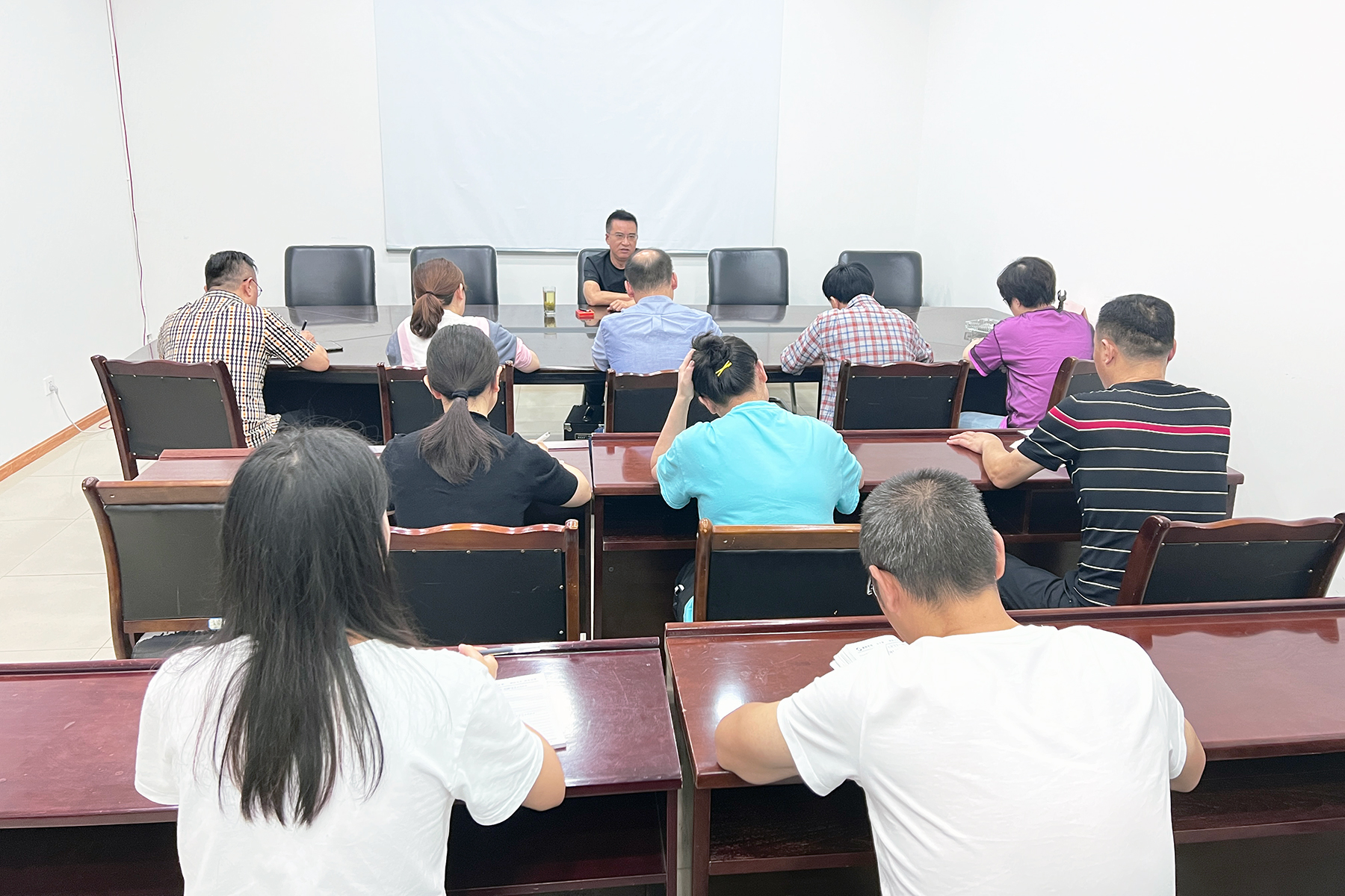 海搏论坛运业总经理蔡亮发到海搏论坛长运游览运输业务分公司查抄领导工作