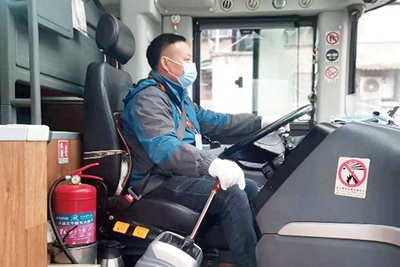 【优良驾驶员】爱岗敬业守初心，服膺安全万里杏转—全国路路运输安全行车二百万公里优良驾驶员  刘志勇