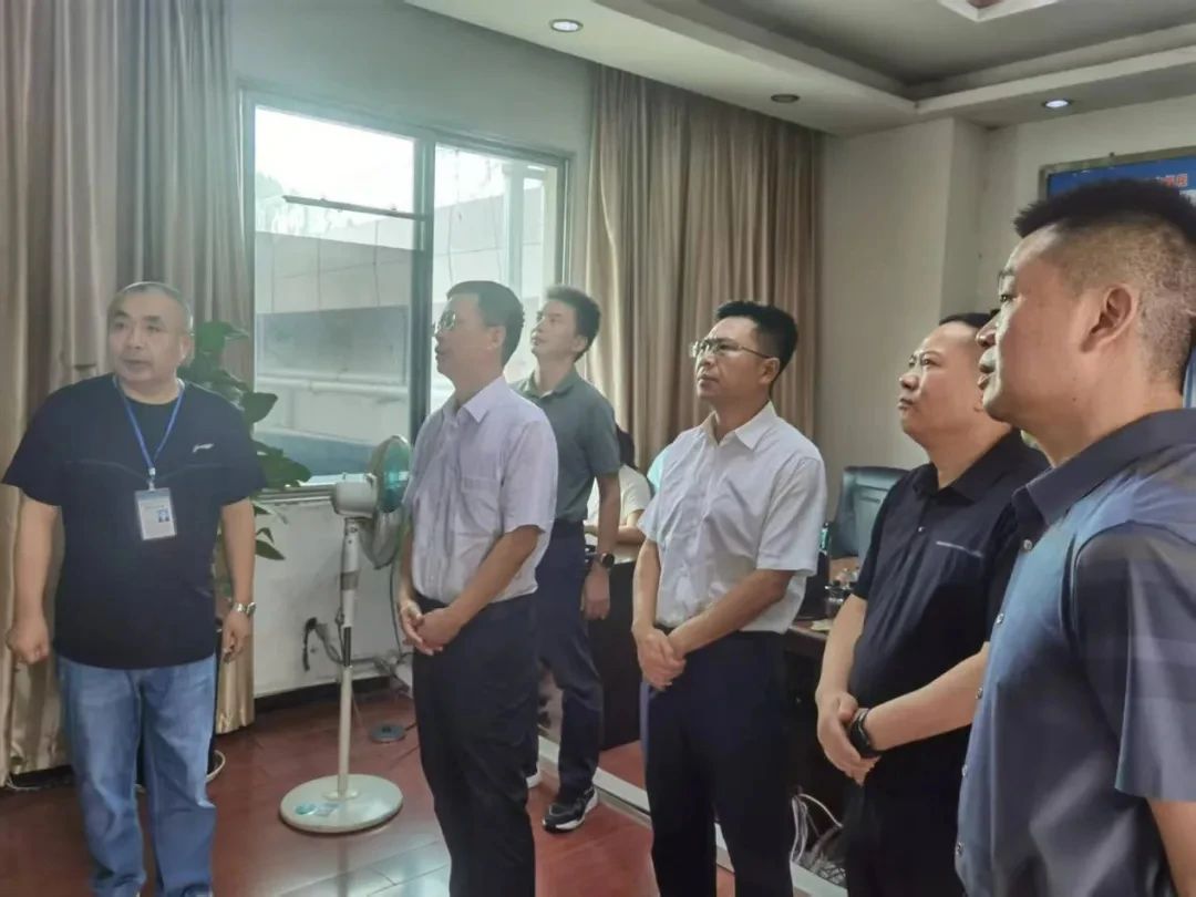 四川省交通运输厅副厅长胡洪波赴遂宁包保督导，筑牢汛期暑期运输安全防线